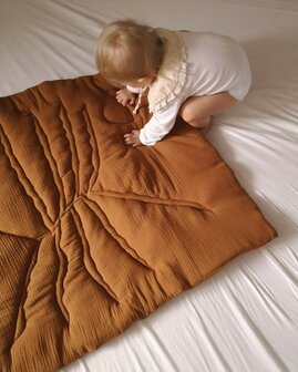 Rachèl quilted Playmat