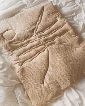 Madeleine quilted Playmat
