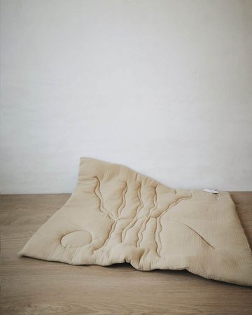Madeleine quilted Playmat