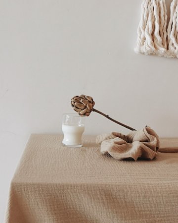 Madeleine statement scrunchie