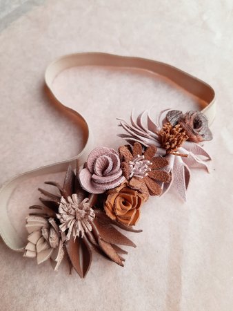 Wildflower headband - brown